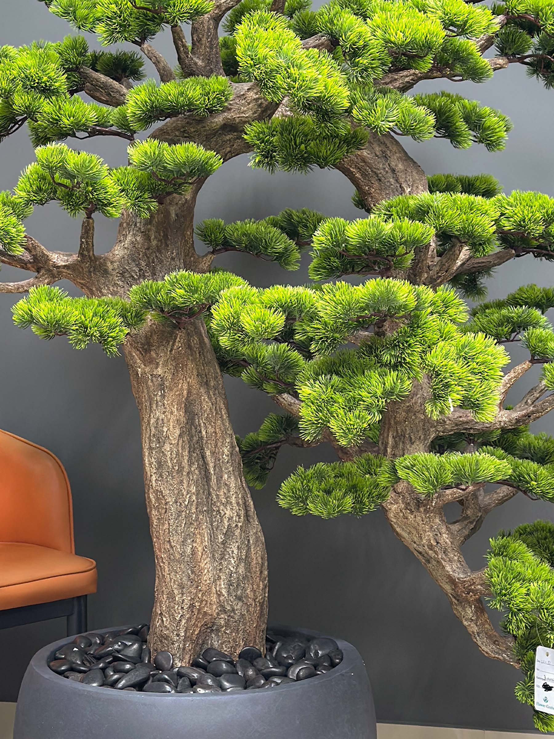 9541(2) Elevate your space with this stunning Artificial Bonsai Tree! Its realistic design and stylish pot will bring everlasting beauty to any setting.