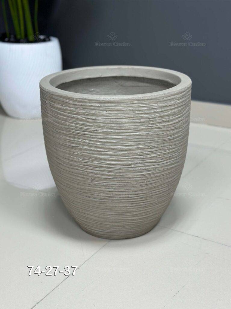 Fiberglass Pot 37cm