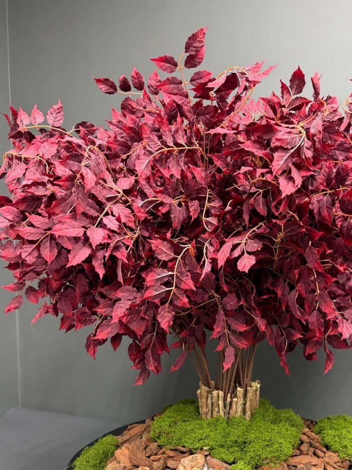 Artificial Red Maple Arrangement on Honeycomb Vessel