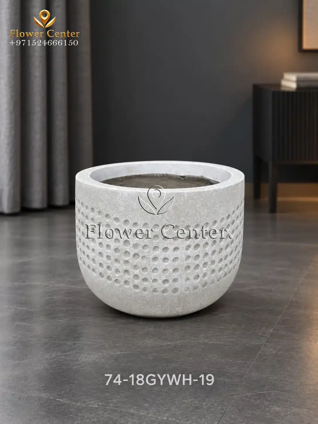 Grey-White Dotted Round Fibreclay Planter 19 cm